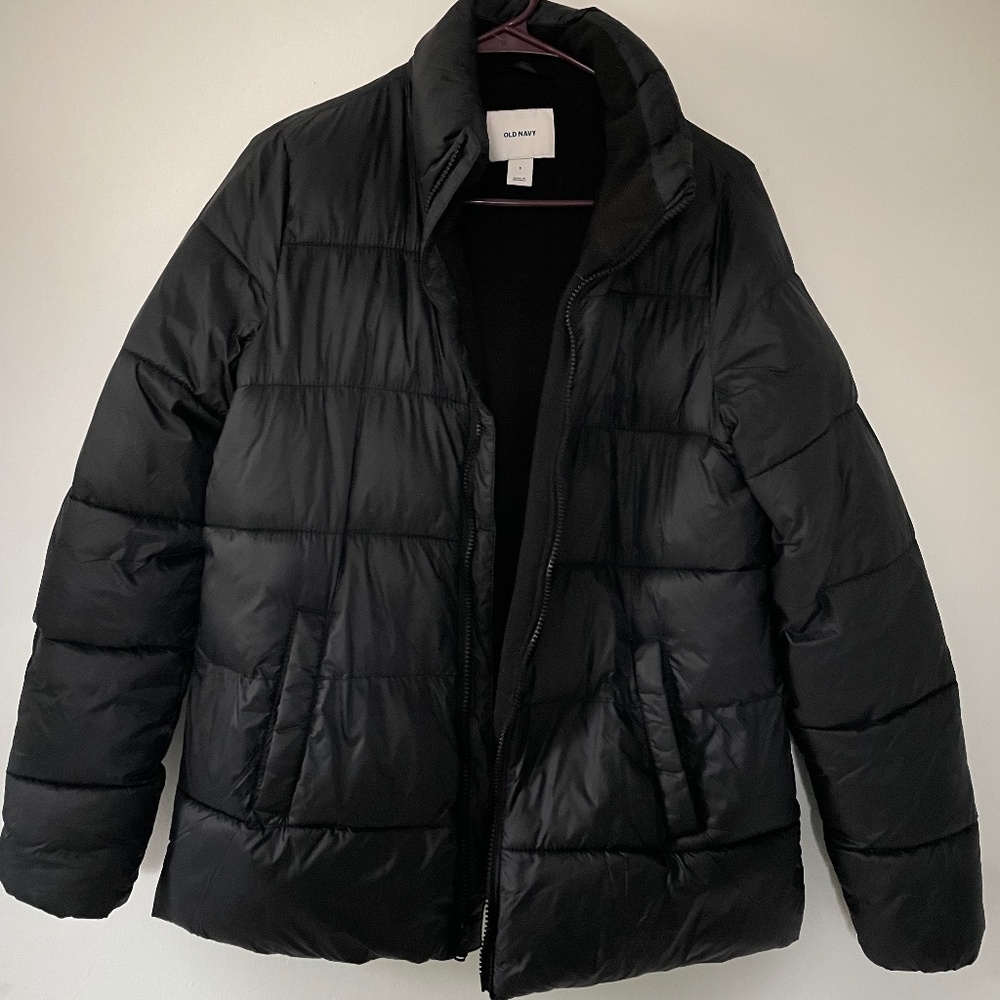 Old Navy women’s puffer jacket small